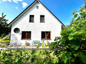 Natur&Meer: Ferienwohnung im idyllischen Landhaus, Kuchelmiß